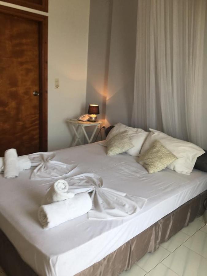 Hotel Katerina Pythagóreion Buitenkant foto