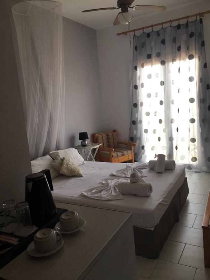 Hotel Katerina Pythagóreion Buitenkant foto
